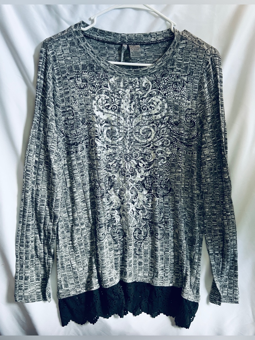 Vocal Embellished Ribbed Long Sleeve Top Gray Studded Graphic Medium